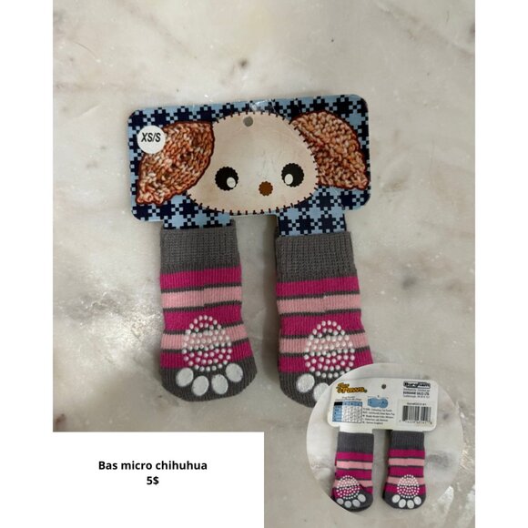 XS/S Non-Slip Socks for Micro Chihuahua - Picture 1 of 1